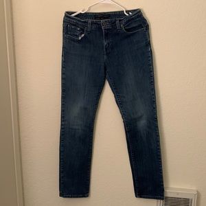 Levi’s Mid Rise Skinny